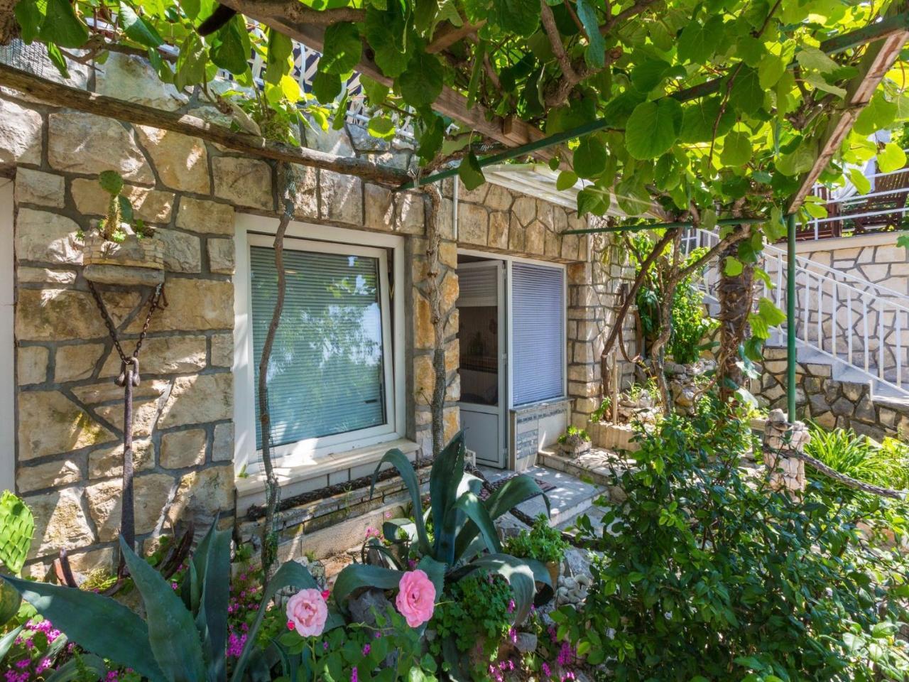 Apartments Susanne Novi Vinodolski Exterior photo